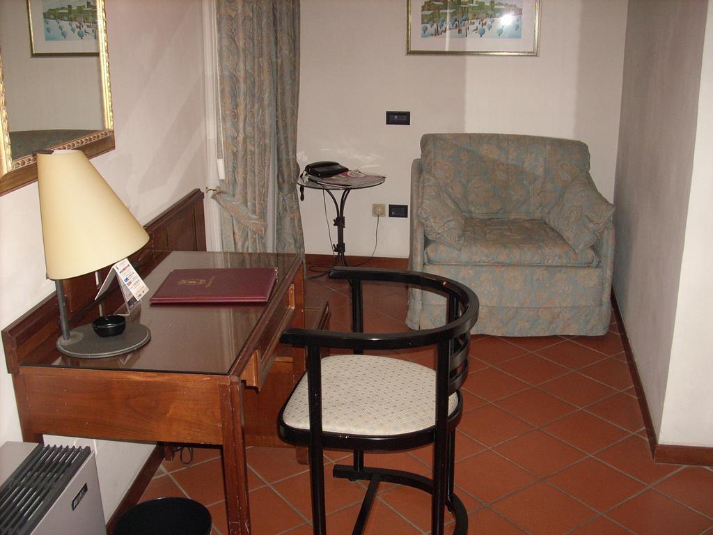 Hotel Palazzo Bocci Spello Zewnętrze zdjęcie